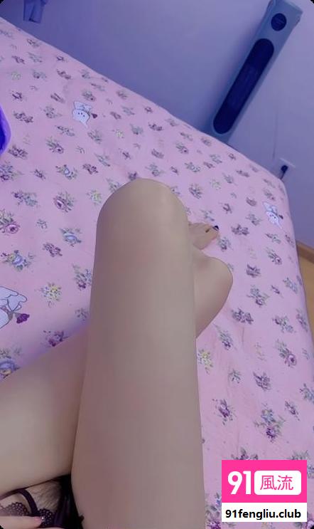 武侯骚妹子小爱茜